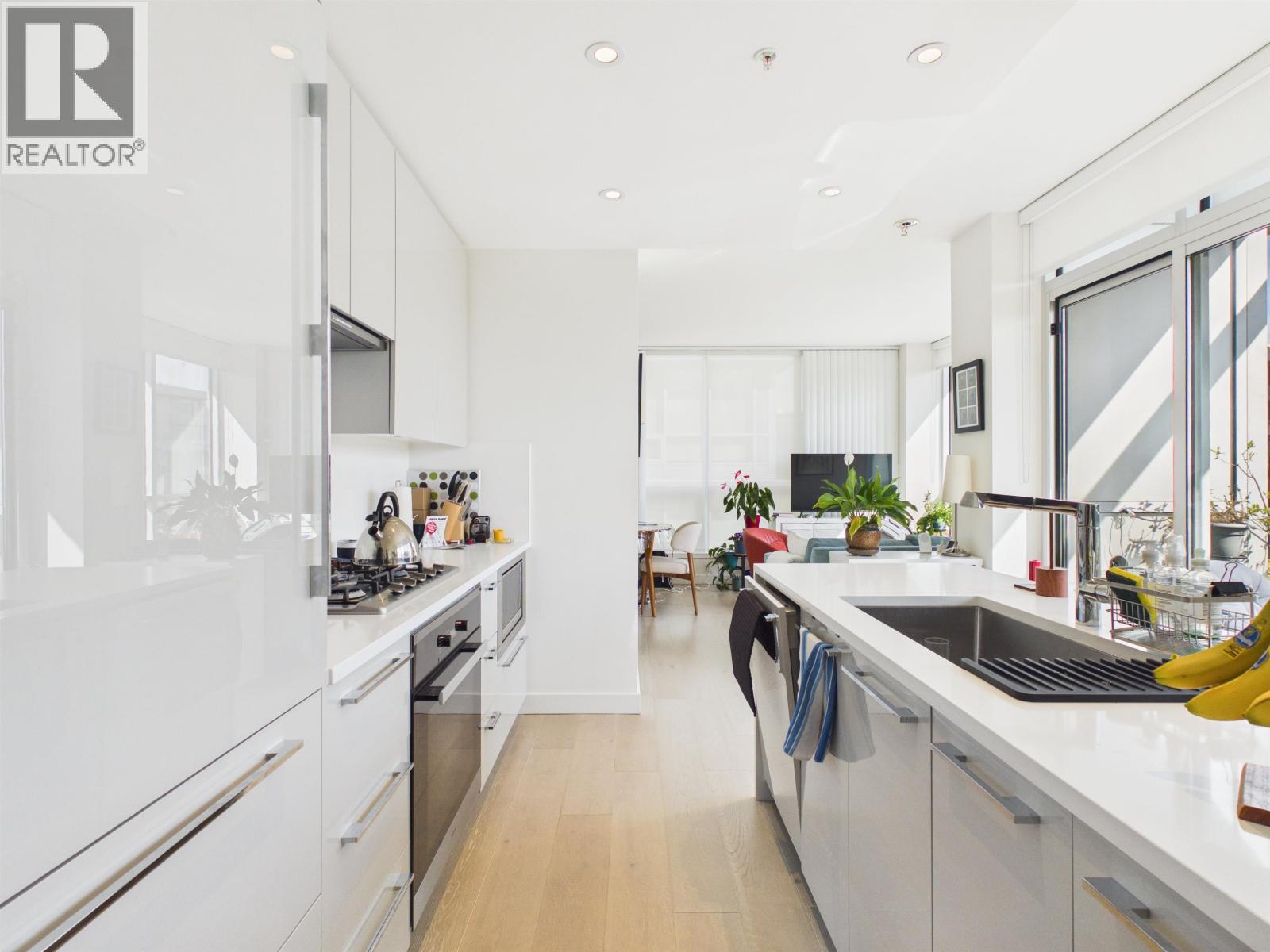 404 5289 Cambie Street, Vancouver, British Columbia  V5Z 0J5 - Photo 8 - R3115409