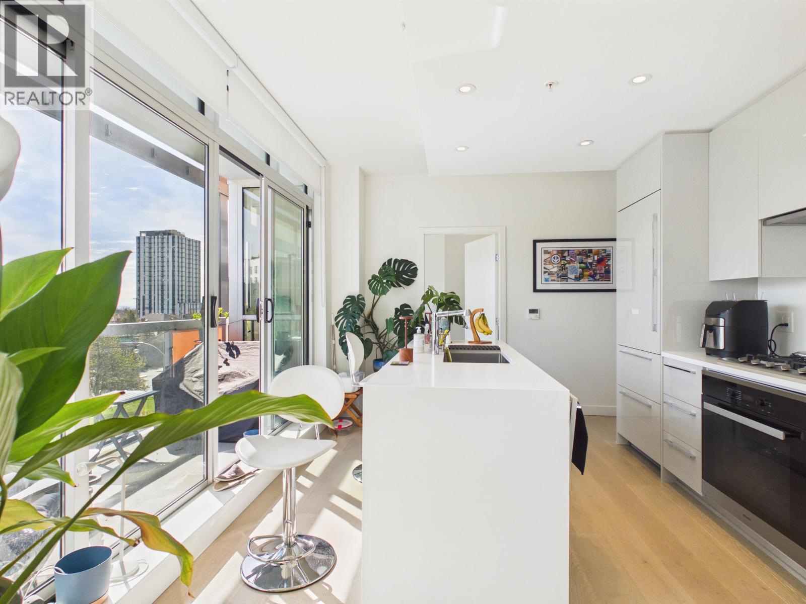 404 5289 Cambie Street, Vancouver, British Columbia  V5Z 0J5 - Photo 9 - R3115409