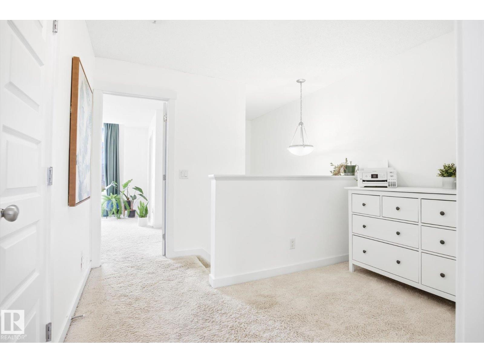 2061 Trumpeter Wy Nw, Edmonton, Alberta  T5S 0E7 - Photo 16 - E4483839