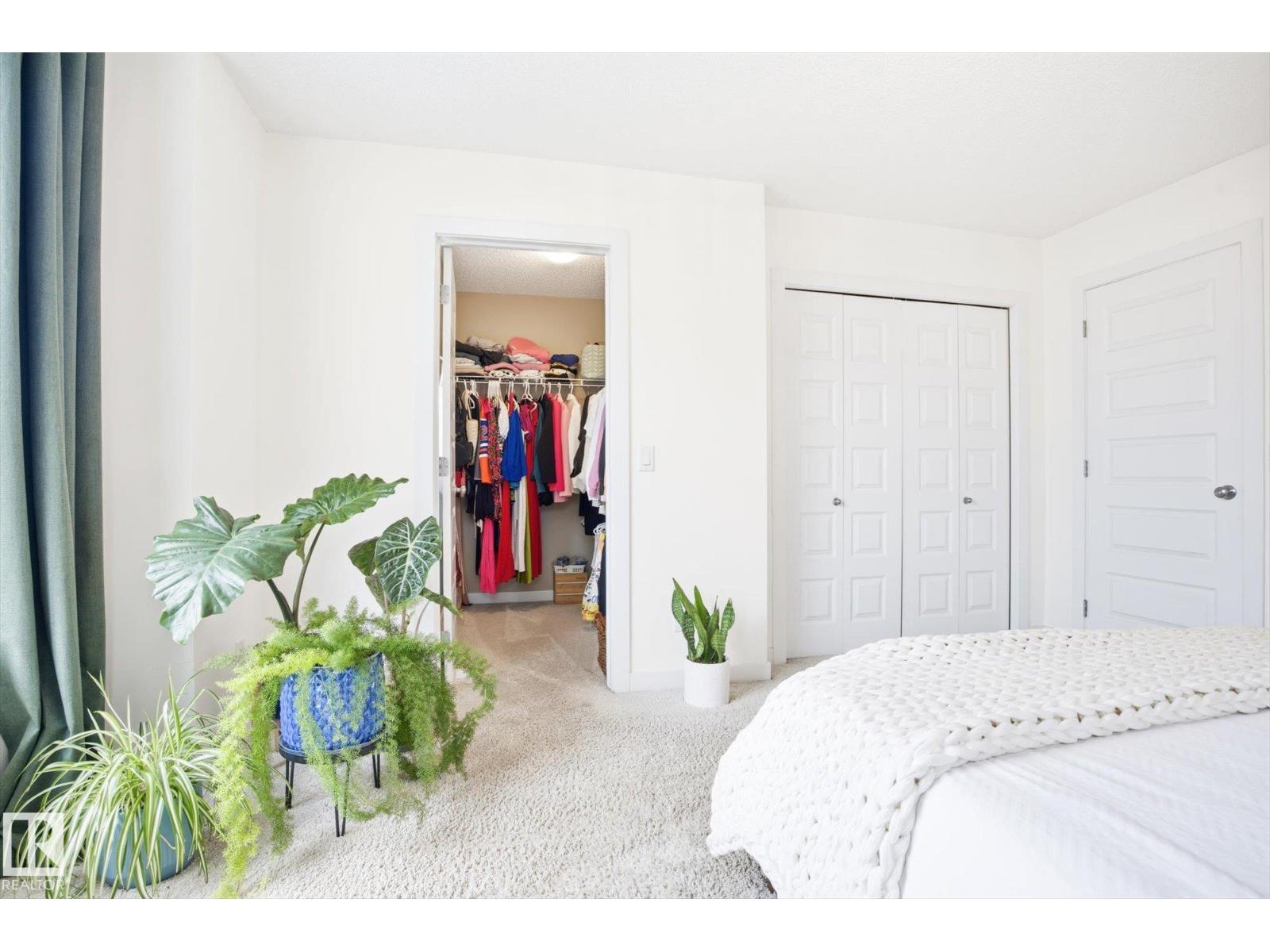 2061 Trumpeter Wy Nw, Edmonton, Alberta  T5S 0E7 - Photo 18 - E4483839