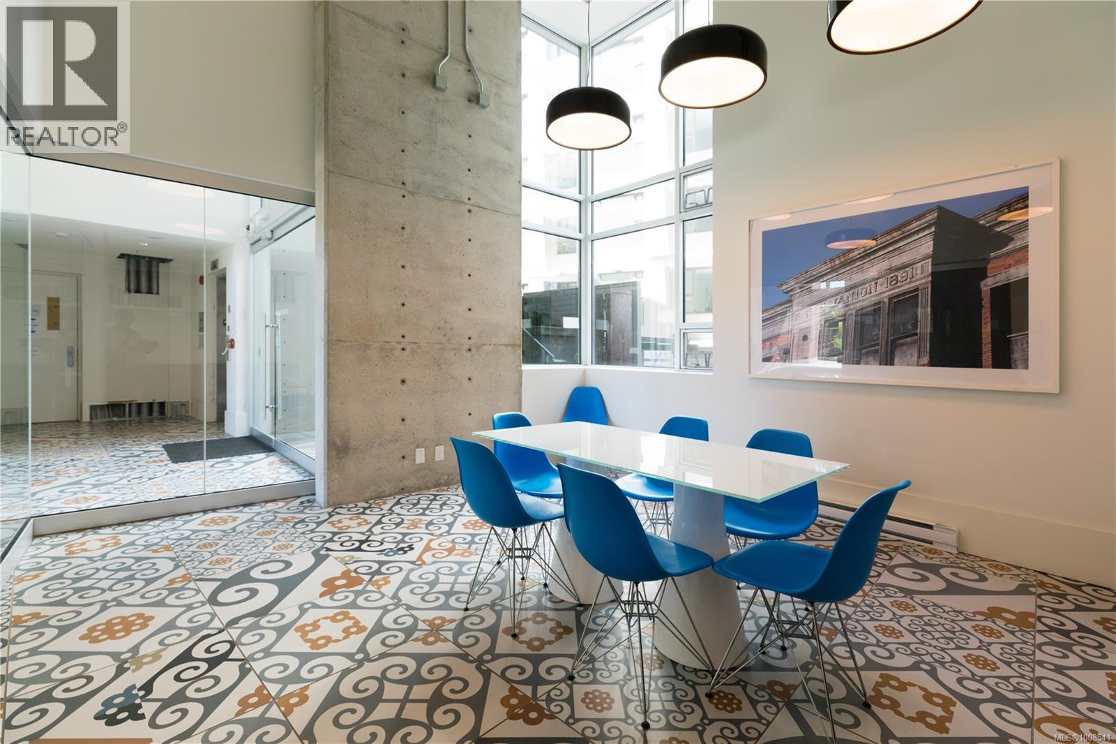 M11 456 Pandora Ave, Victoria, British Columbia  V8W 3C6 - Photo 11 - 1008541