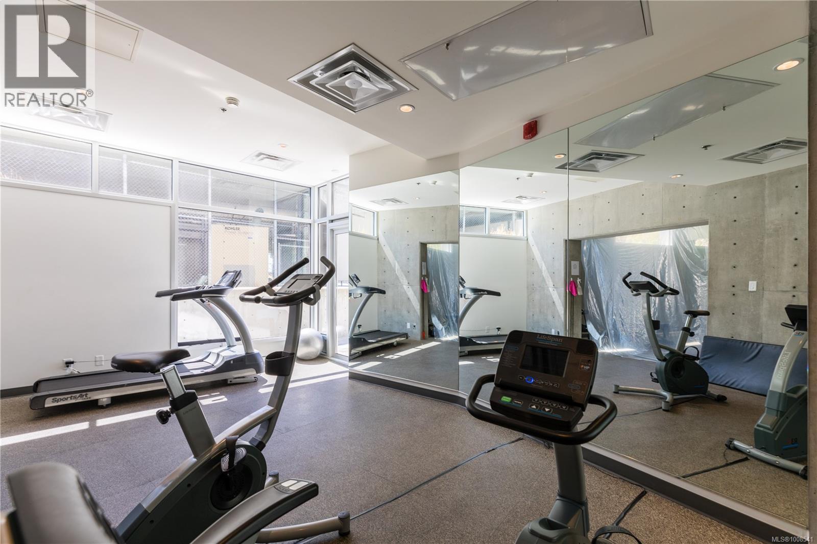 M11 456 Pandora Ave, Victoria, British Columbia  V8W 3C6 - Photo 34 - 1008541