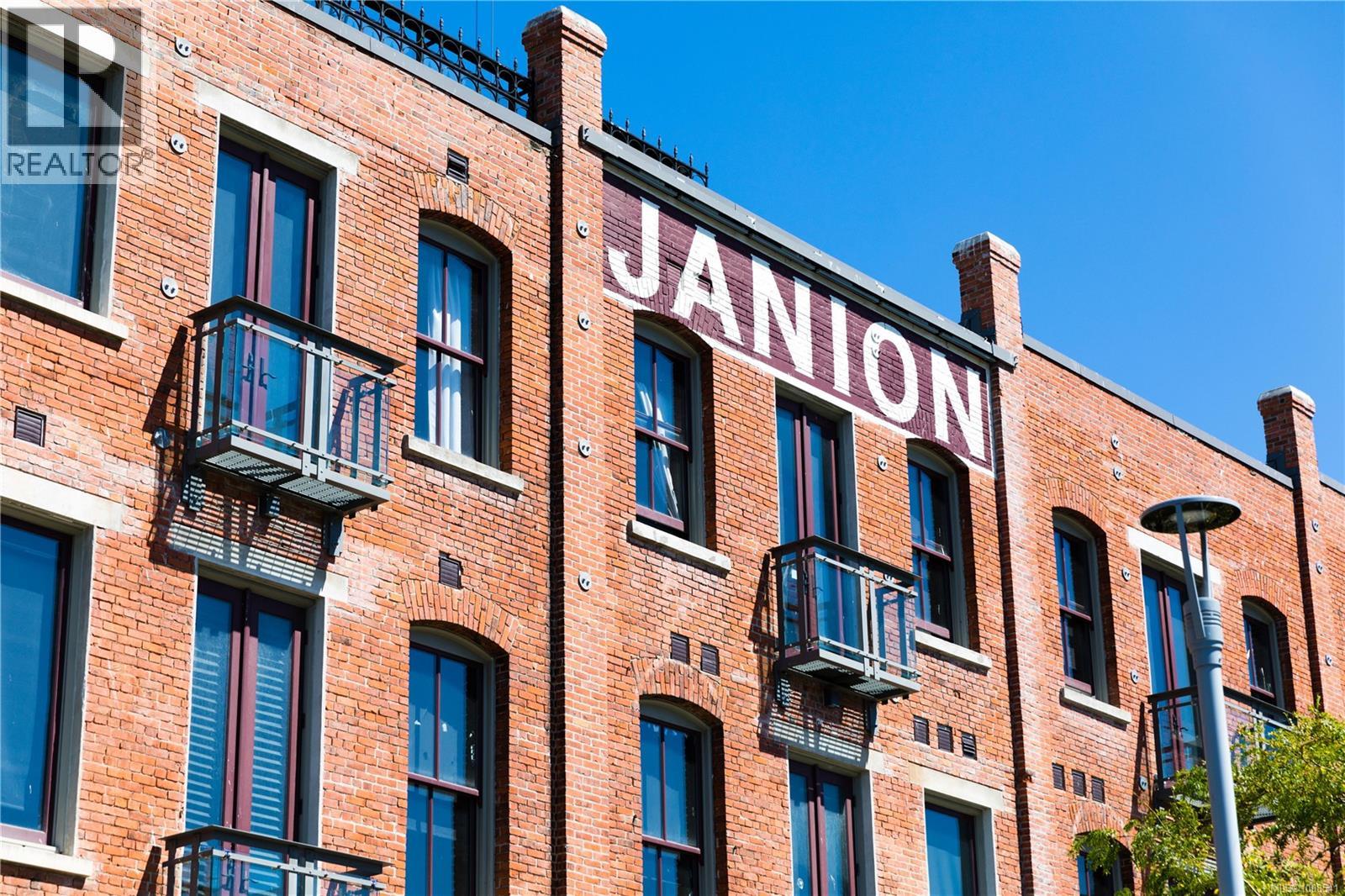 M11 456 Pandora Ave, Victoria, British Columbia  V8W 3C6 - Photo 4 - 1008541