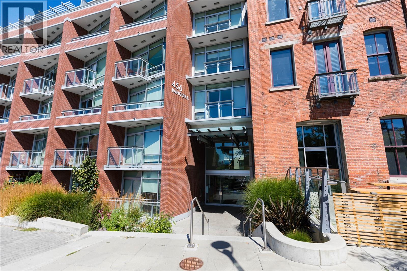 M11 456 Pandora Ave, Victoria, British Columbia  V8W 3C6 - Photo 6 - 1008541