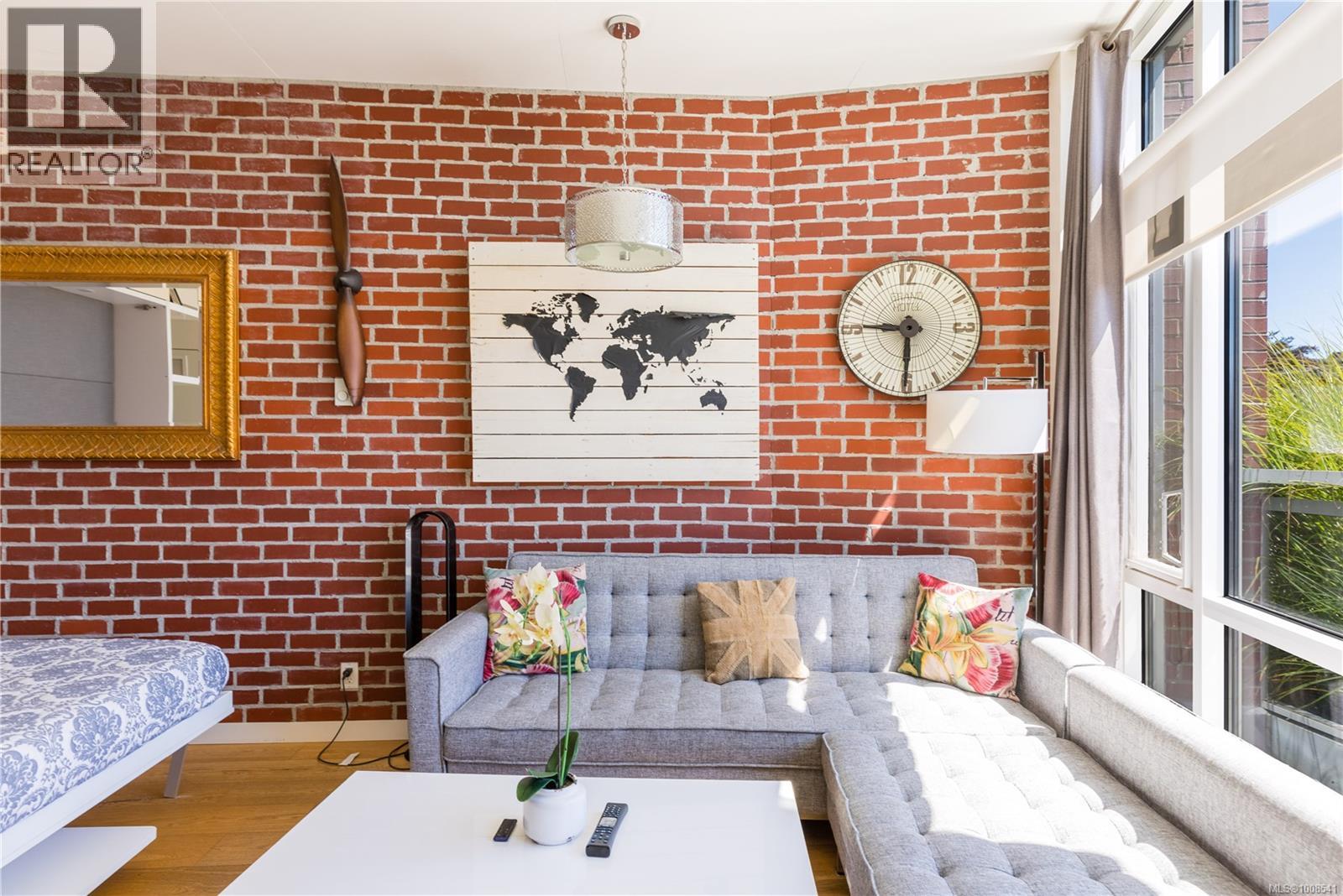 M11 456 Pandora Ave, Victoria, British Columbia  V8W 3C6 - Photo 16 - 1008541