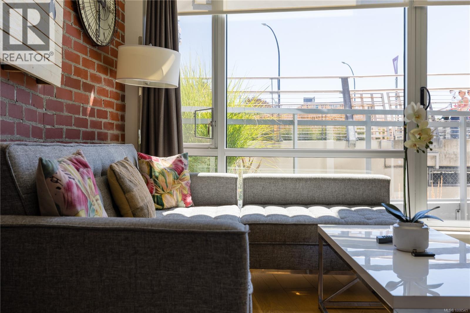 M11 456 Pandora Ave, Victoria, British Columbia  V8W 3C6 - Photo 21 - 1008541