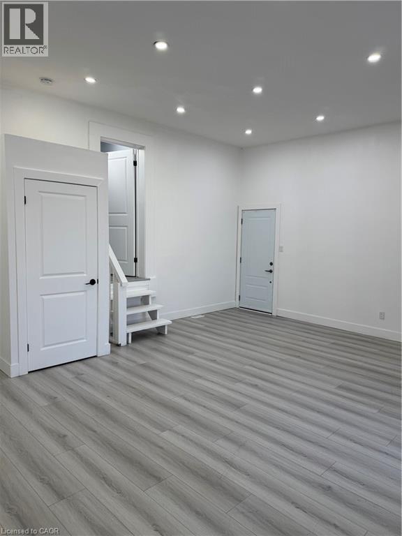 161 Kenilworth Avenue N, Hamilton, Ontario  L8H 4R9 - Photo 6 - 40823817