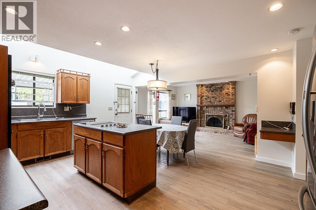 2235 W 16th Avenue, Vancouver, British Columbia  V6K 3B4 - Photo 27 - R3115412