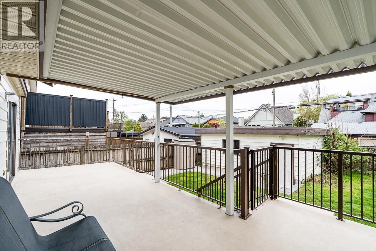 2235 W 16th Avenue, Vancouver, British Columbia  V6K 3B4 - Photo 33 - R3115412