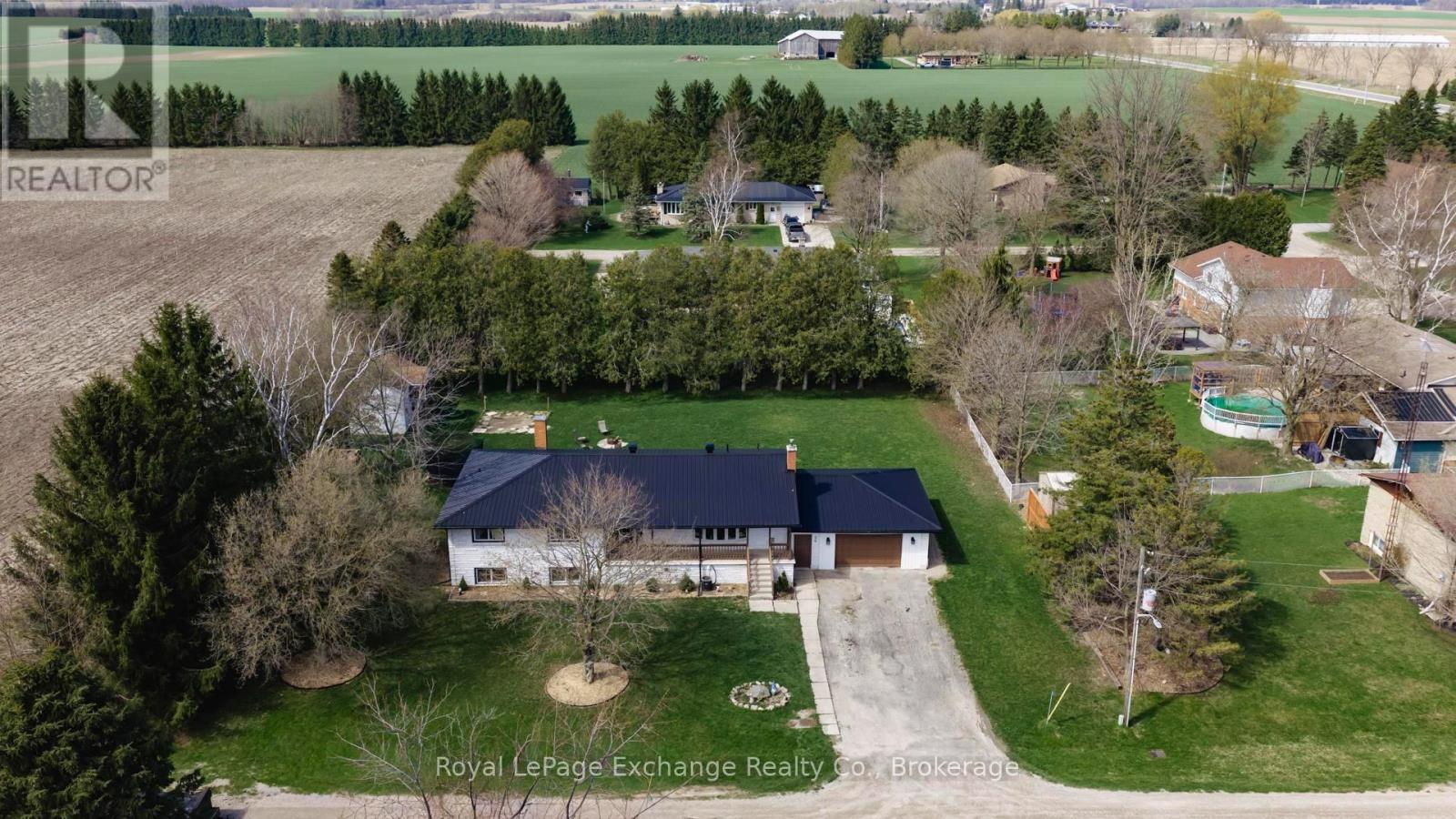 34 Queen Avenue, Bluewater, Ontario  N0M 1J0 - Photo 3 - X13038540