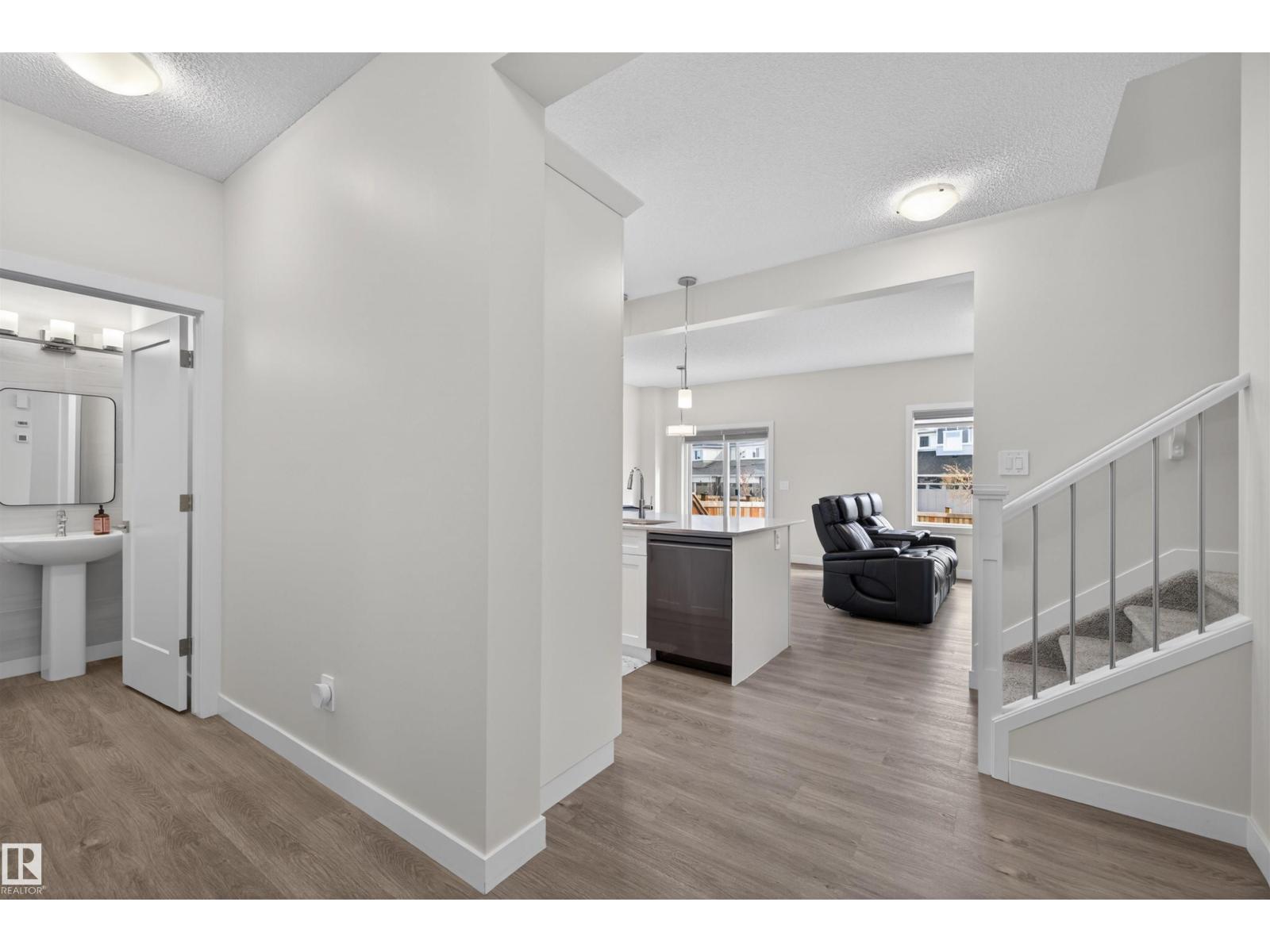 3471 Cameron Heights Cove Cv Nw, Edmonton, Alberta  T6M 2N4 - Photo 4 - E4483913