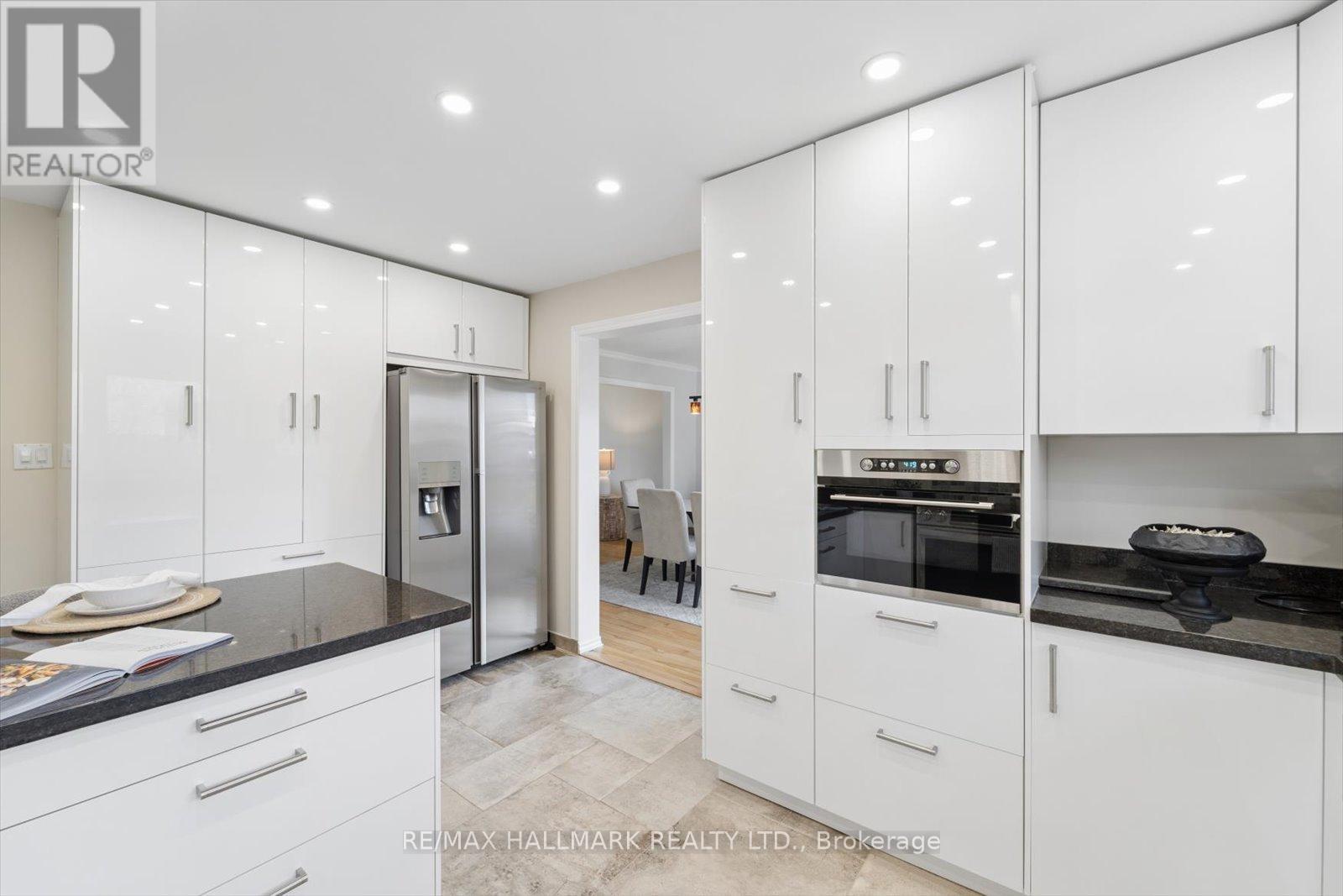 1156 Gloucester Square, Pickering, Ontario  L1V 3P6 - Photo 12 - E13038534