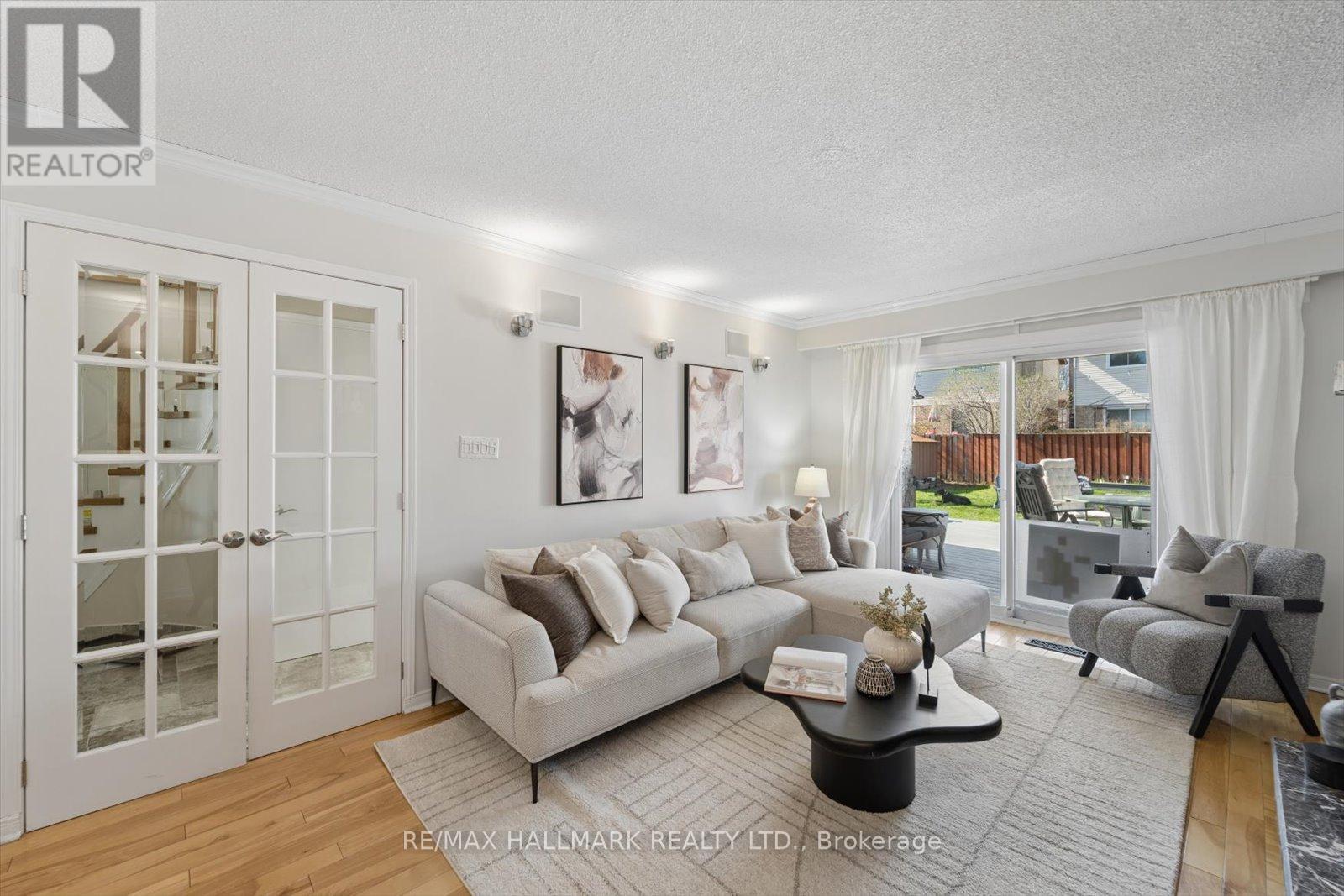 1156 Gloucester Square, Pickering, Ontario  L1V 3P6 - Photo 14 - E13038534