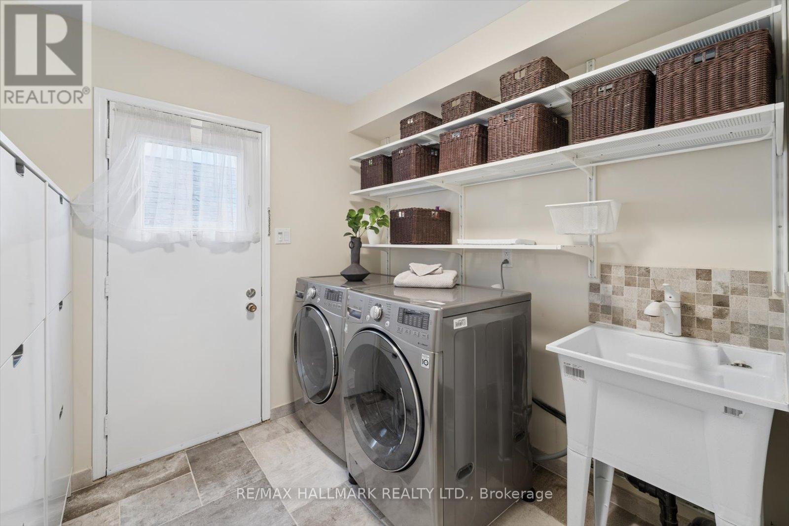 1156 Gloucester Square, Pickering, Ontario  L1V 3P6 - Photo 18 - E13038534