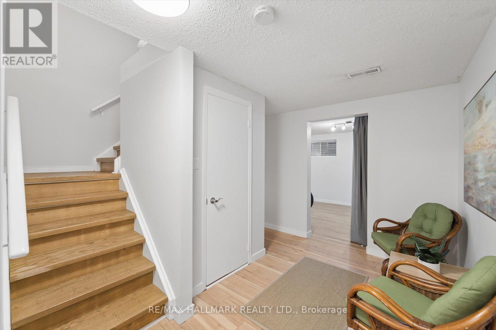 1156 Gloucester Square, Pickering, Ontario  L1V 3P6 - Photo 33 - E13038534