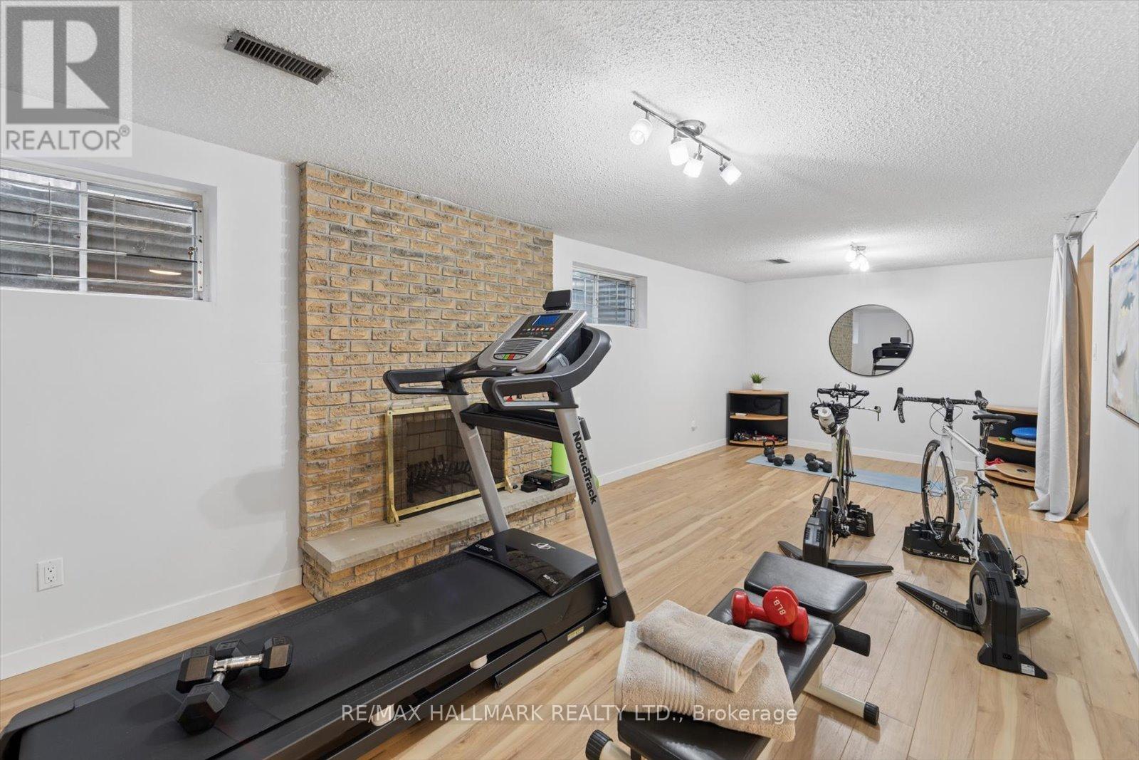 1156 Gloucester Square, Pickering, Ontario  L1V 3P6 - Photo 38 - E13038534