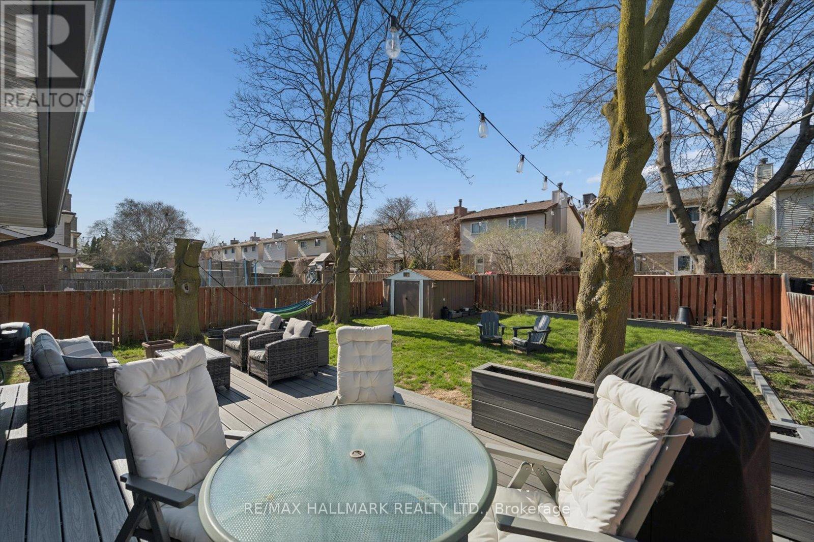 1156 Gloucester Square, Pickering, Ontario  L1V 3P6 - Photo 44 - E13038534