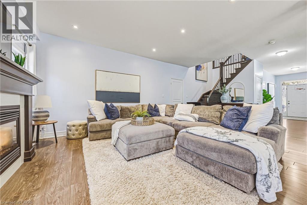 219 Walker Street, Cambridge, Ontario  N3C 2C4 - Photo 6 - 40819155