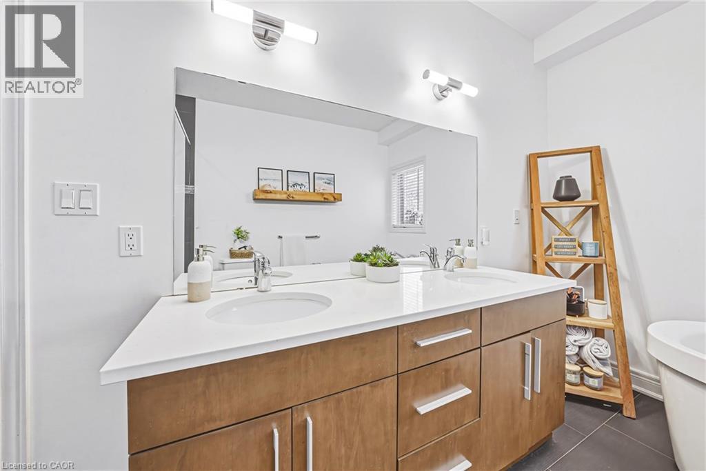 219 Walker Street, Cambridge, Ontario  N3C 2C4 - Photo 19 - 40819155