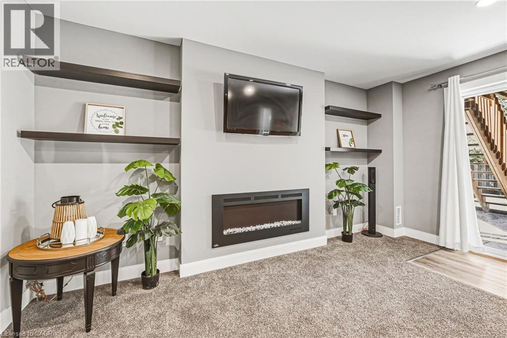 219 Walker Street, Cambridge, Ontario  N3C 2C4 - Photo 34 - 40819155