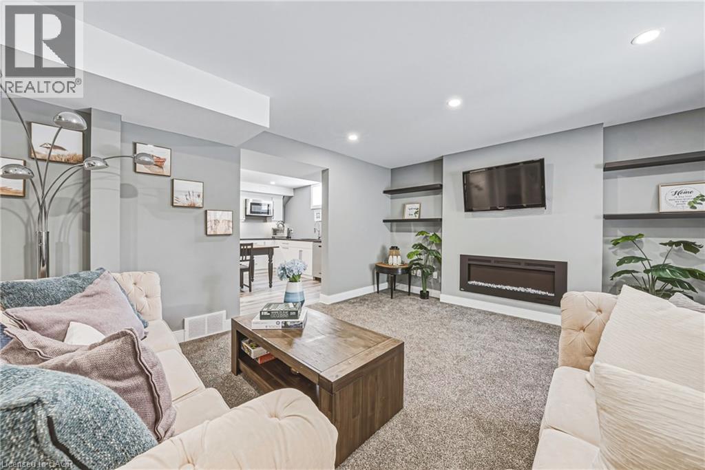 219 Walker Street, Cambridge, Ontario  N3C 2C4 - Photo 32 - 40819155