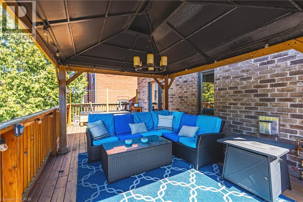 219 Walker Street, Cambridge, Ontario  N3C 2C4 - Photo 43 - 40819155