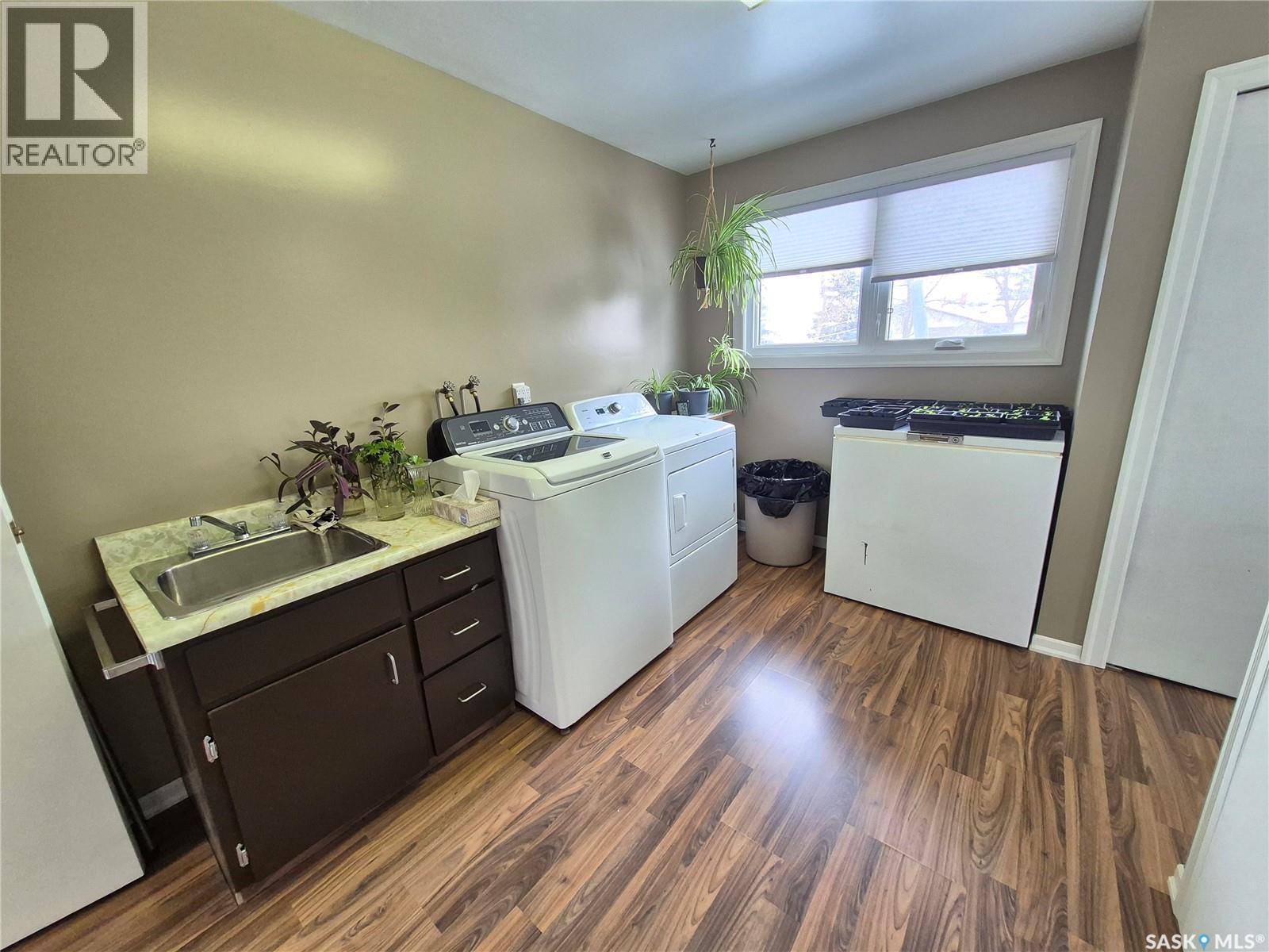 309 Frederick Street, Ogema, Saskatchewan  S0C 1Y0 - Photo 18 - SK033314