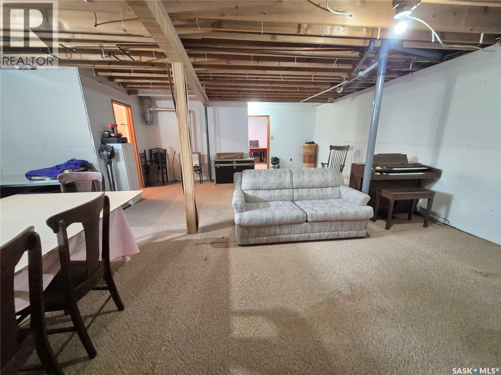 309 Frederick Street, Ogema, Saskatchewan  S0C 1Y0 - Photo 28 - SK033314