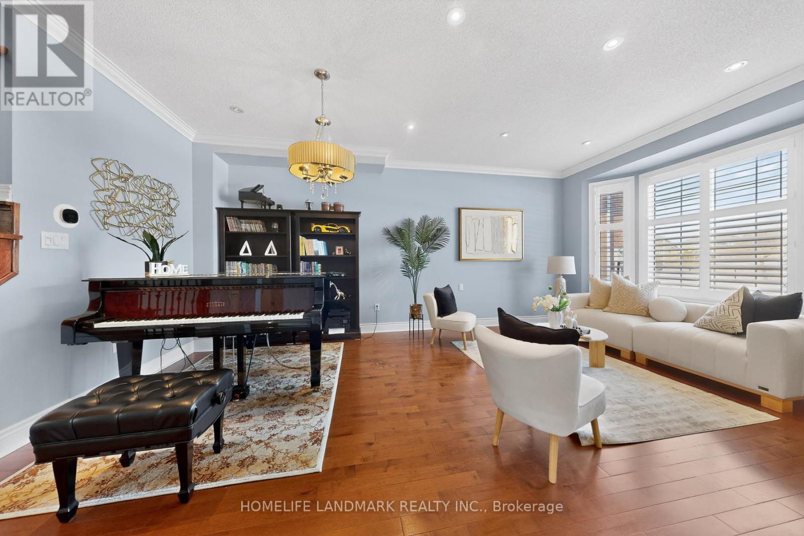 552 Morning Dove Drive, Oakville, Ontario  L6H 7L3 - Photo 4 - W13038554