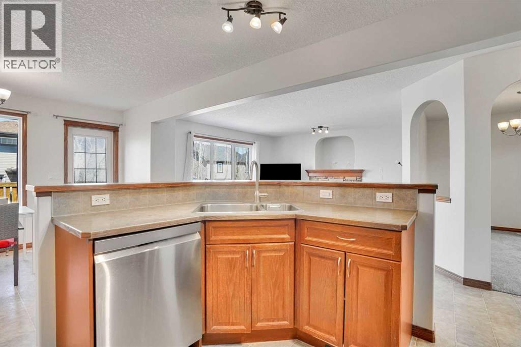 2090 Sagewood Rise SW, Airdrie, Alberta  t4b 3n9 - Photo 7 - A2303730