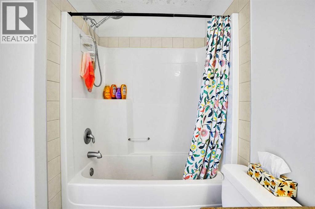 2090 Sagewood Rise SW, Airdrie, Alberta  t4b 3n9 - Photo 28 - A2303730