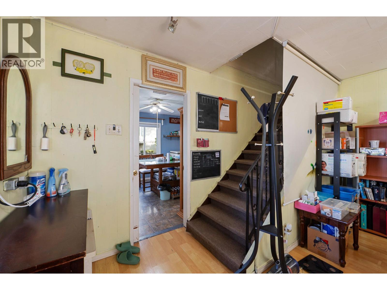 12058 Harris Road, Pitt Meadows, British Columbia  V3Y 2B5 - Photo 10 - R3115220