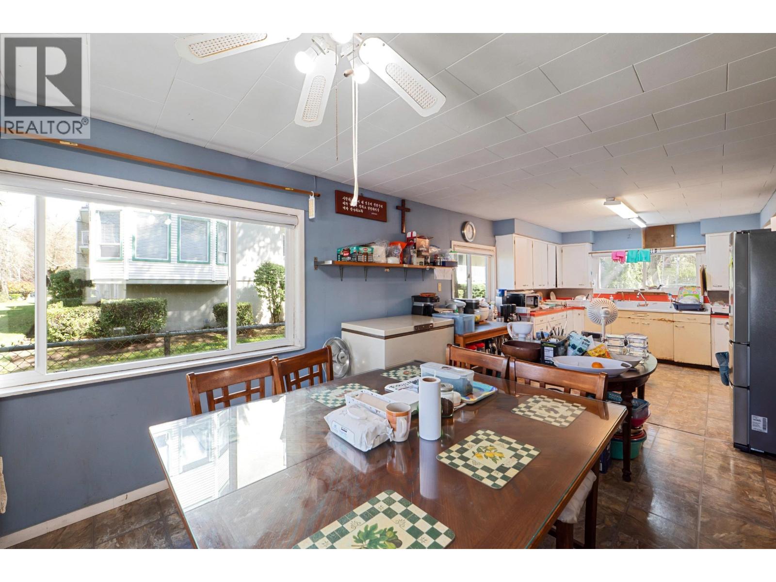 12058 Harris Road, Pitt Meadows, British Columbia  V3Y 2B5 - Photo 14 - R3115220