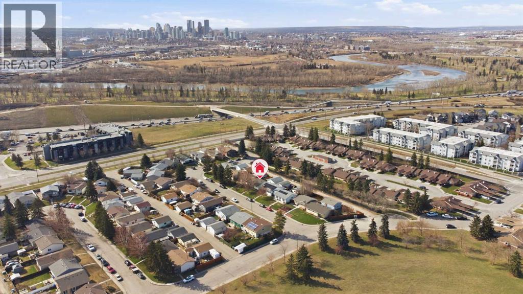 20 Dovely Way SE, Calgary, Alberta  T2B 2K8 - Photo 32 - A2304116