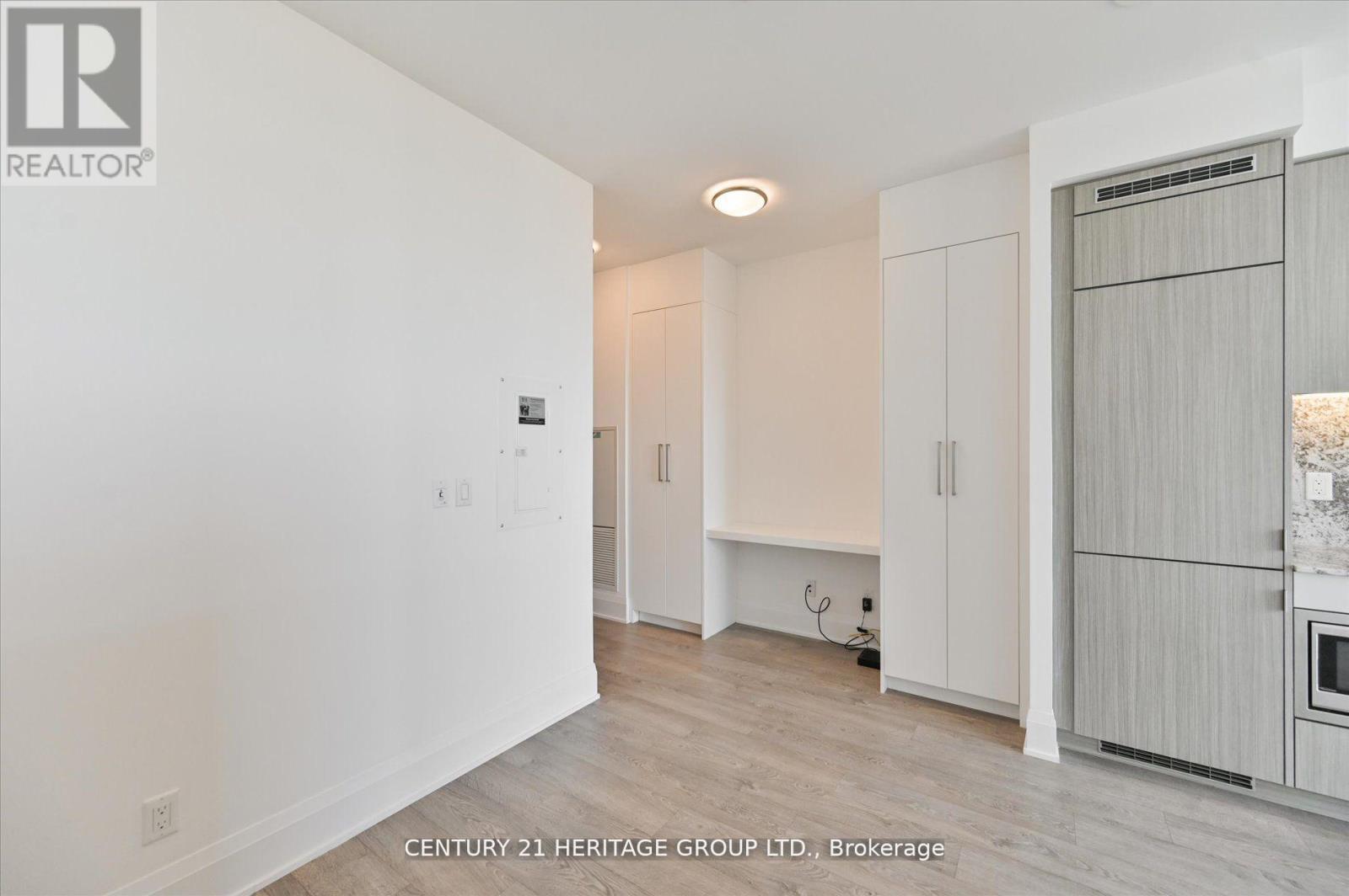 2306 - 101 Erskine Avenue, Toronto, Ontario  M4P 1Y5 - Photo 10 - C13029858