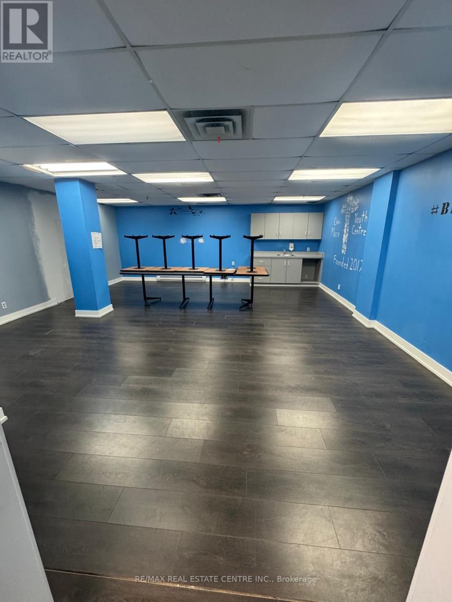 L1/l2 - 30 Martha Street, Caledon, Ontario  L7E 5V1 - Photo 2 - W13031354