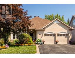 25 KYLE AVENUE, Ottawa, Ontario