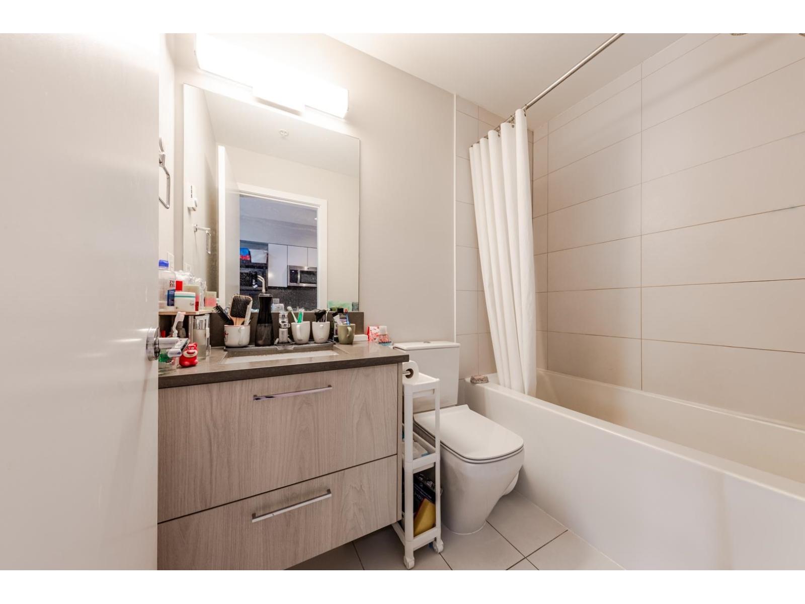 323 13768 108 Avenue, Surrey, British Columbia  V3T 0L9 - Photo 16 - R3114892