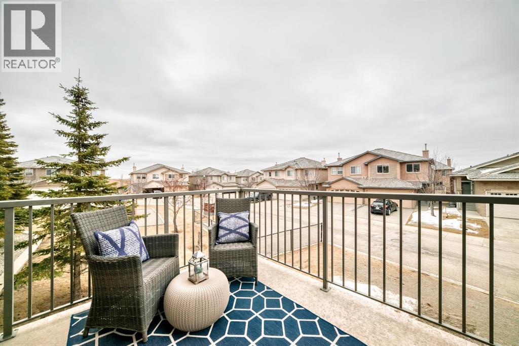 47 Royal Crest Court NW, Calgary, Alberta  T3G 5W3 - Photo 15 - A2295080