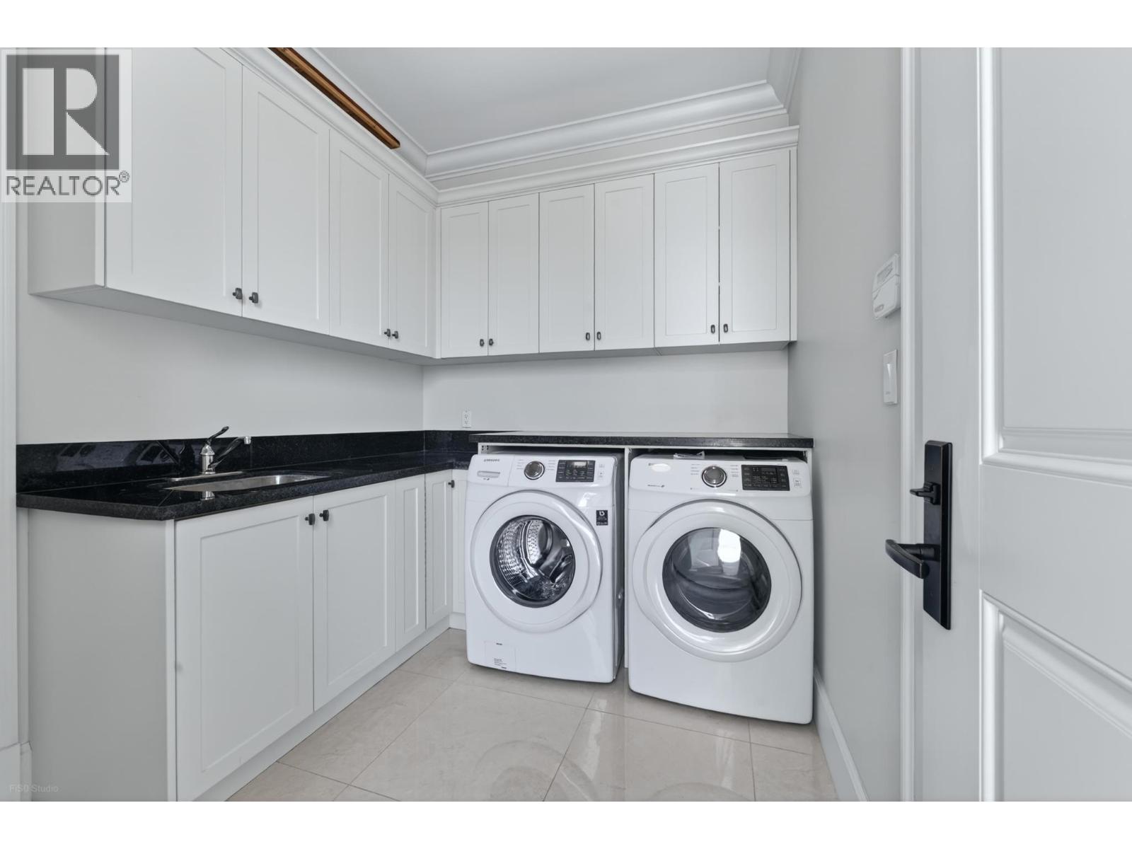 9631 Saunders Road, Richmond, British Columbia  V7A 2B5 - Photo 26 - R3115106