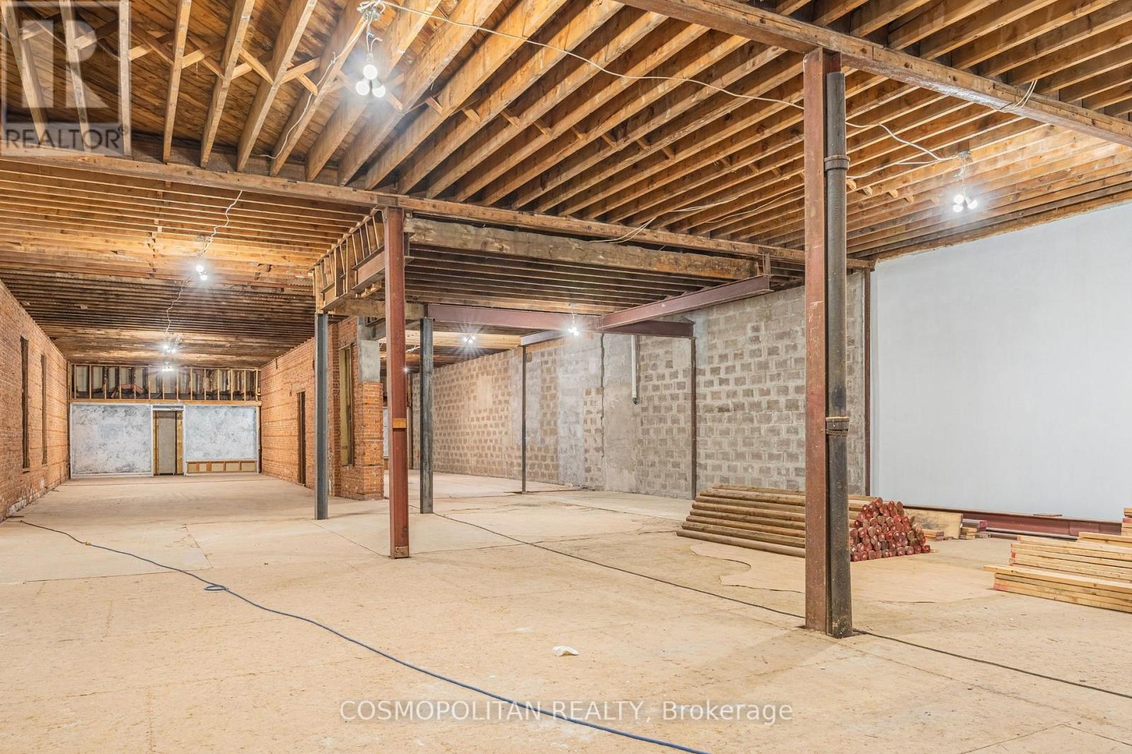 5936 Main Street, Niagara Falls, Ontario  L2G 5Z8 - Photo 19 - X13012190