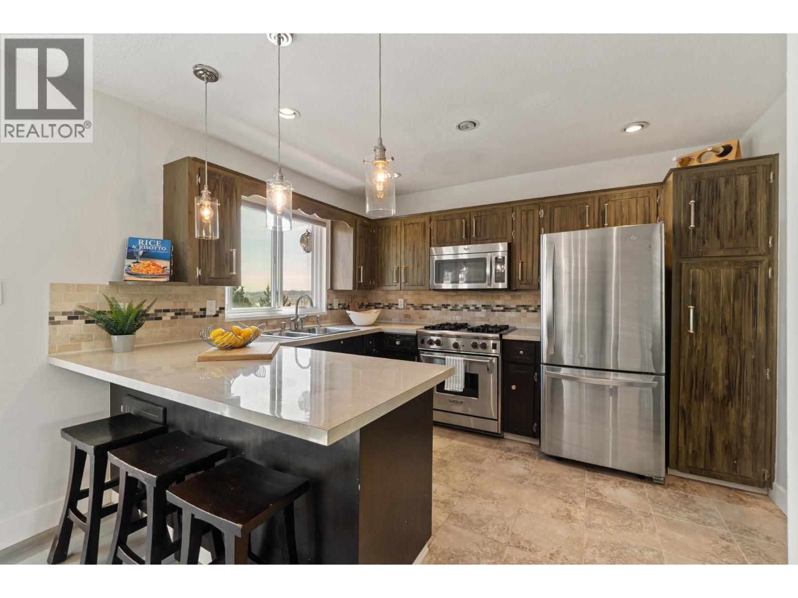 149 Mundy Street, Coquitlam, British Columbia  V3K 6E5 - Photo 8 - R3114411