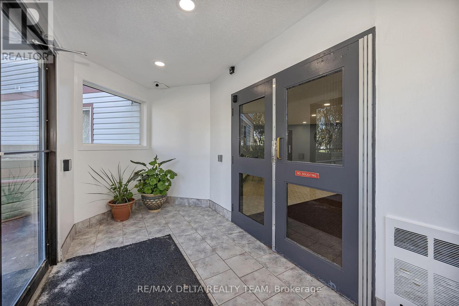 119 - 318 Lorry Greenberg Drive, Ottawa, Ontario  K1T 2R5 - Photo 4 - X13038620