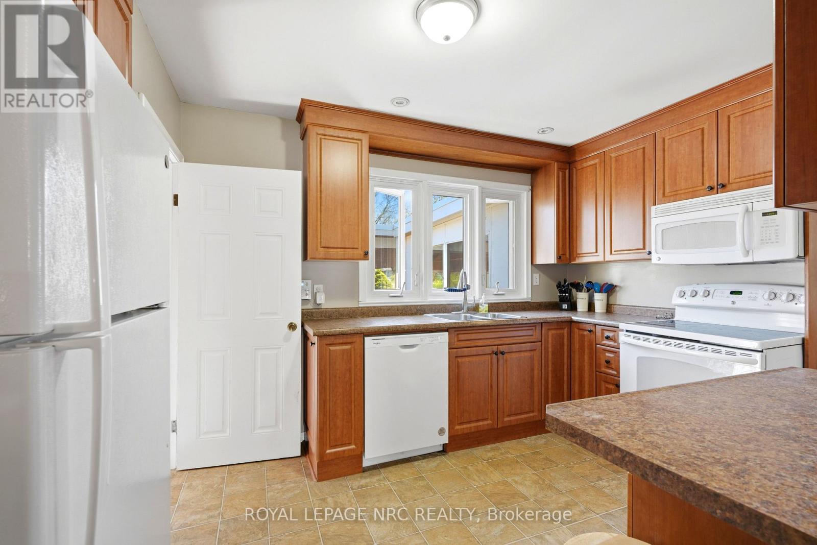 1317 Haist Street, Pelham, Ontario  L0S 1E0 - Photo 15 - X13038598