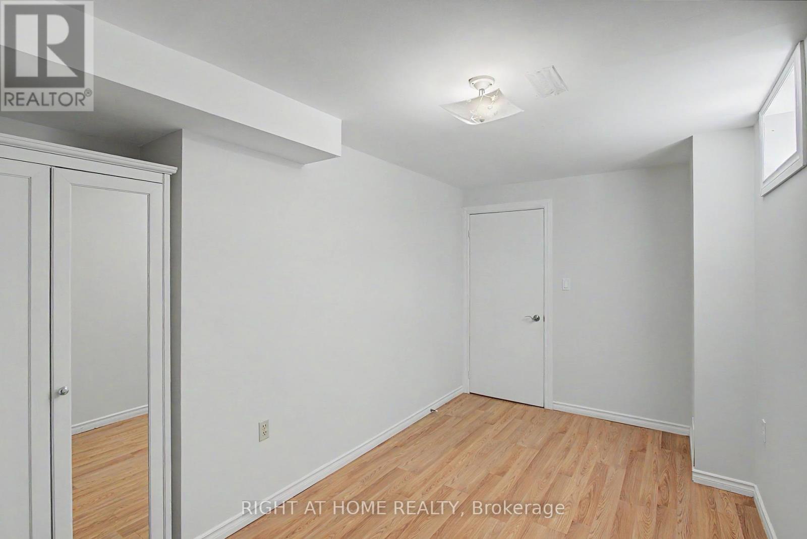 71 Avenue Road, Richmond Hill, Ontario  L4C 9N6 - Photo 36 - N13028618