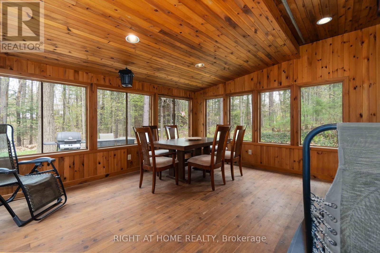 101 Myrtle Lane, Ottawa, Ontario  K0A 3M0 - Photo 20 - X12666050