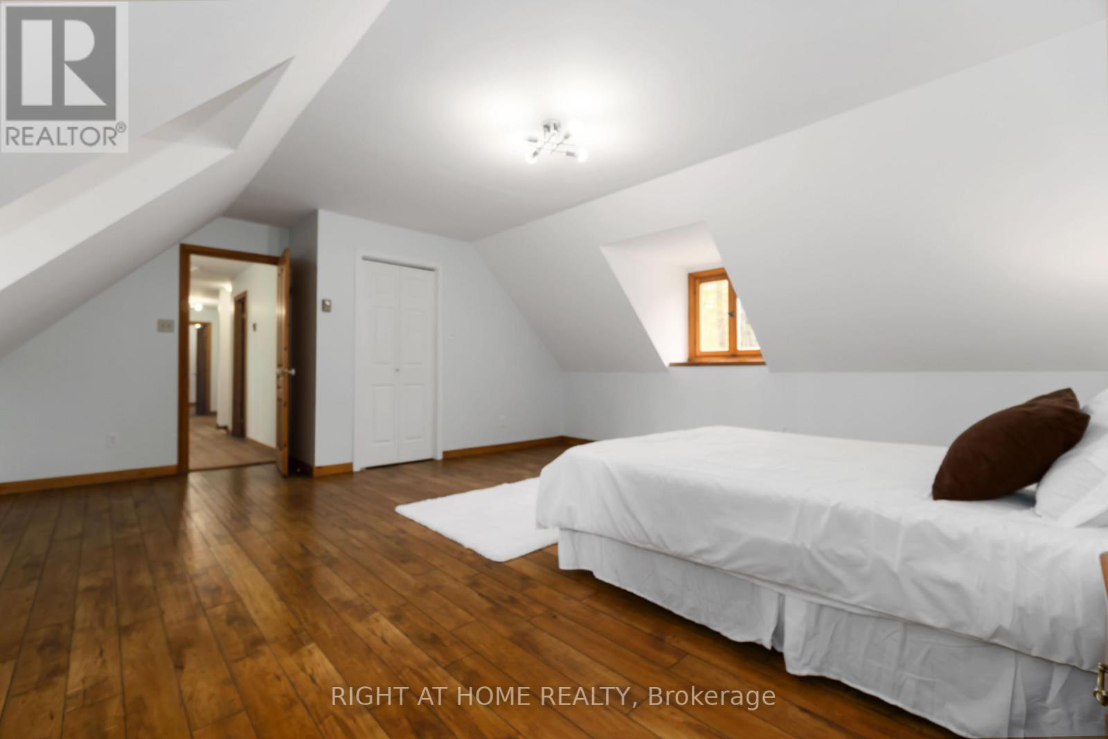 101 Myrtle Lane, Ottawa, Ontario  K0A 3M0 - Photo 25 - X12666050