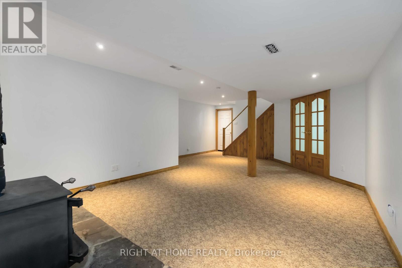 101 Myrtle Lane, Ottawa, Ontario  K0A 3M0 - Photo 34 - X12666050