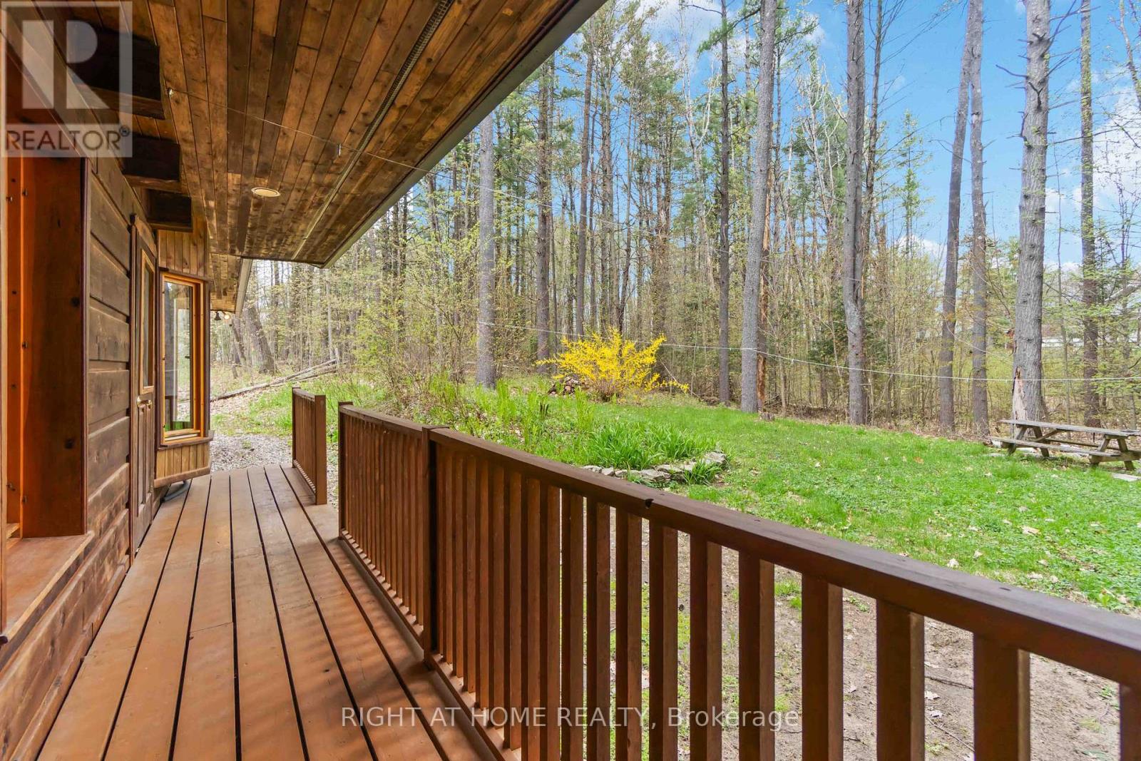 101 Myrtle Lane, Ottawa, Ontario  K0A 3M0 - Photo 5 - X12666050