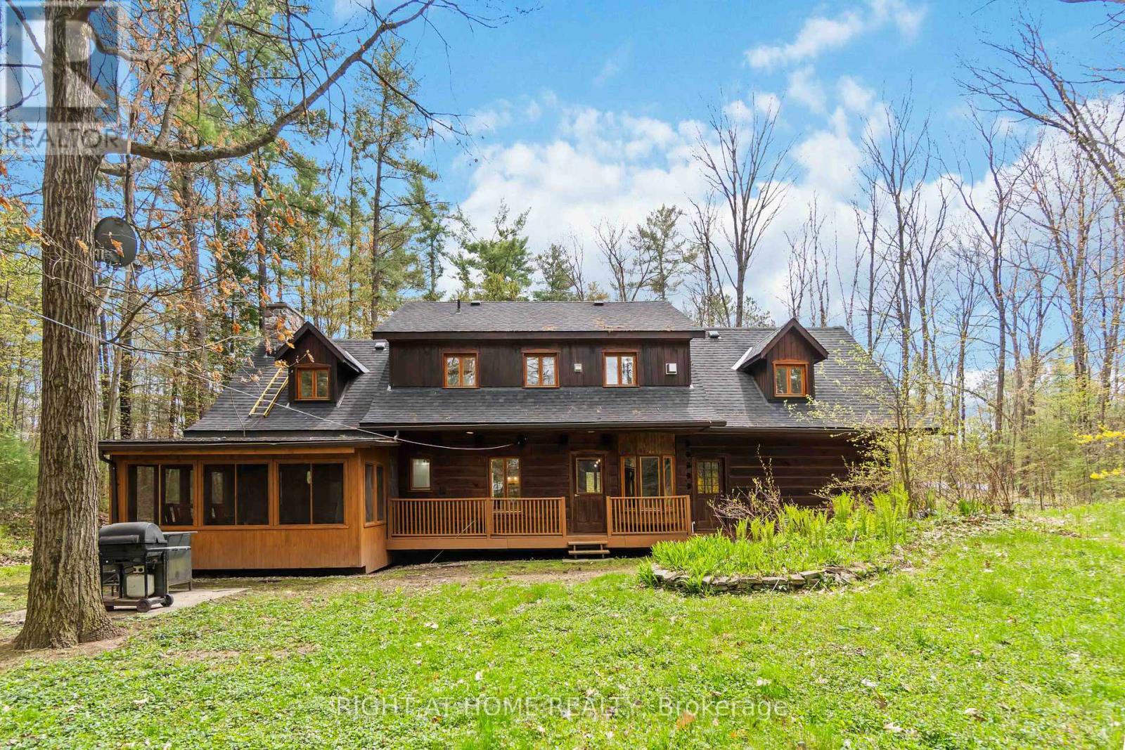 101 Myrtle Lane, Ottawa, Ontario  K0A 3M0 - Photo 4 - X12666050